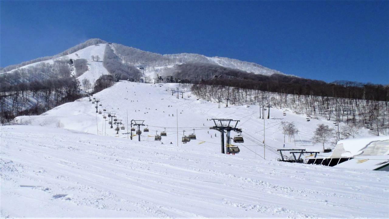 Blueberry Pension Madarao Iiyama Exterior photo